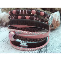 Vacht-leren wikkelarmband in bruin met oudroze